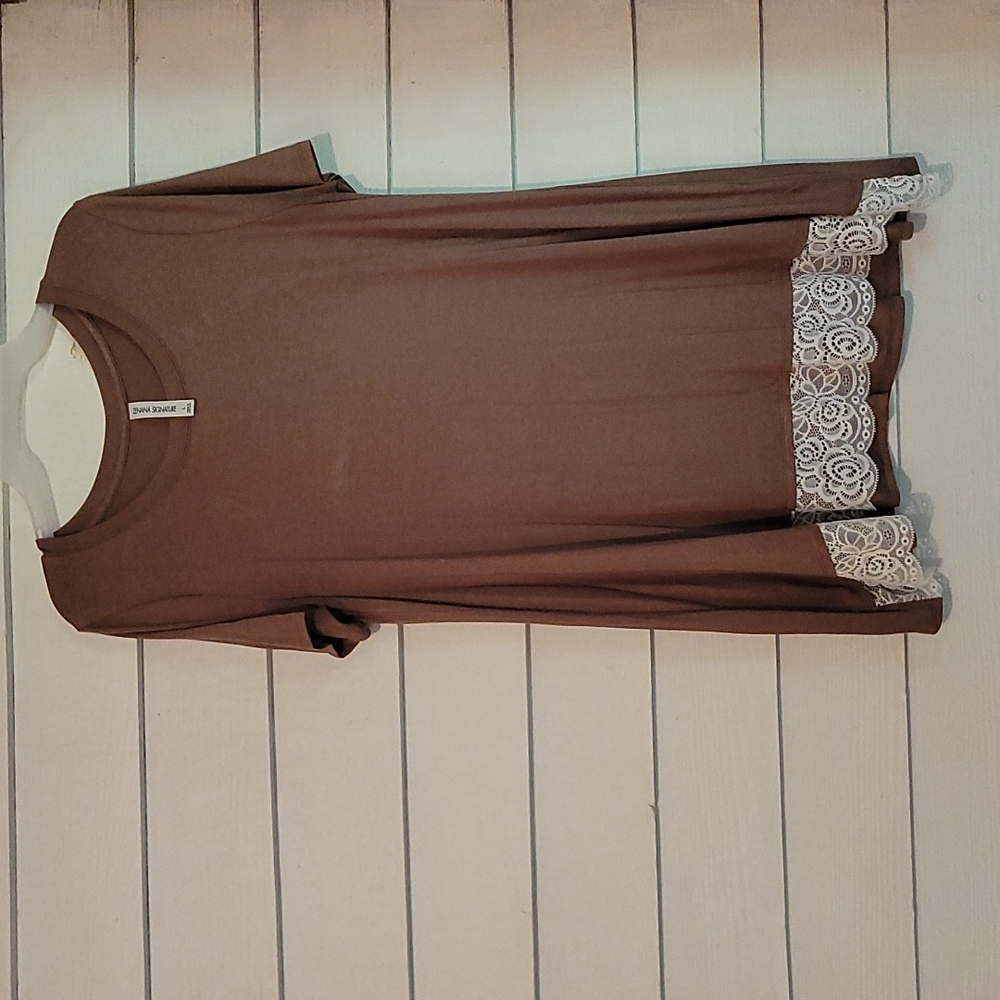 Zenana Size Large Brown Tunic
